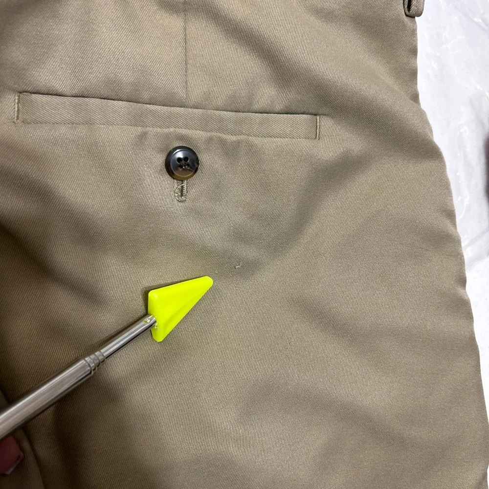 Haggar Mens Quality For Life Chino Shorts 40 Tan‎ Classic Flat Front Golf Casual